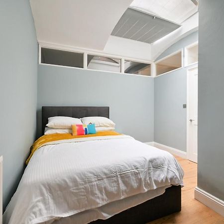Cozy Hideaway In South Ken! Apartment London Exterior photo