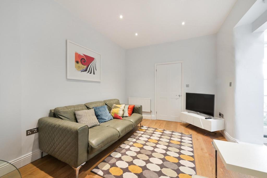 Cozy Hideaway In South Ken! Apartment London Exterior photo